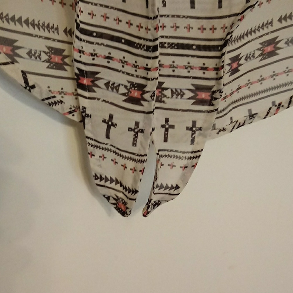 Top - Picture 3 of 6